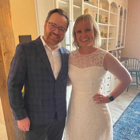 Kay Unger Wynonna Illusion Lace White Gown - Wedding/Reception Dress - Size 8 - Picture 3 of 10